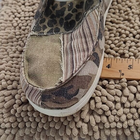 Mixed batch of designs, distressed fabric, animal print, canvas - Picture 8 of 8